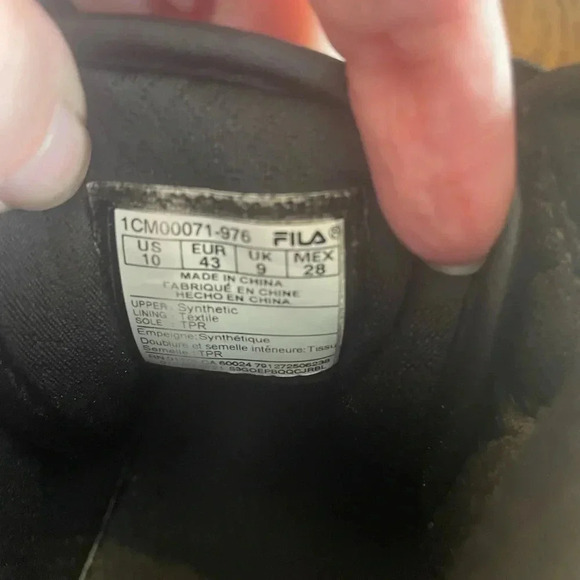 Fila vulc 13 black mid plus men's sneakers size 10 EUC #61 - Picture 8 of 8
